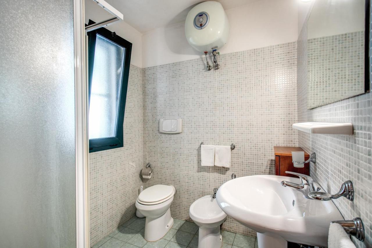 Yellow Star Holiday House Villa Marina di Mancaversa Luaran gambar